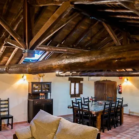 Un Espacio Unico, 'la Casona Del Senor' Con Bodega Apartment