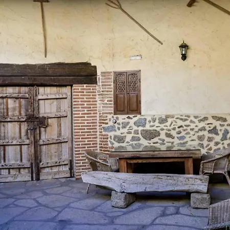 Un Espacio Unico, 'la Casona Del Senor' Con Bodega *